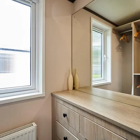 Prázdninový dům Teejay's With Hot Tub